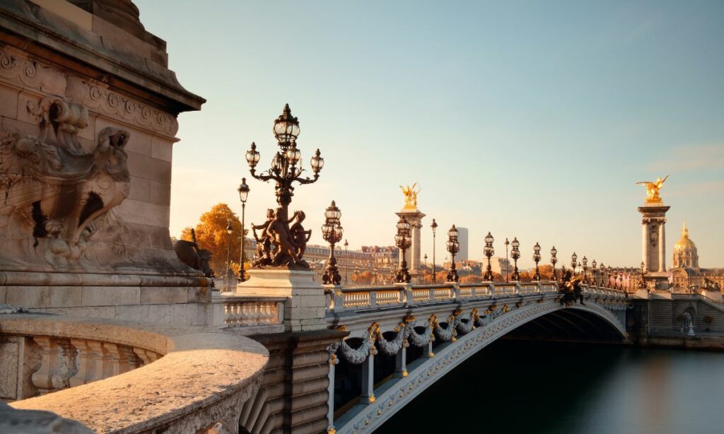 Why private tours in Paris is the only way to truly capture the soul of Paris